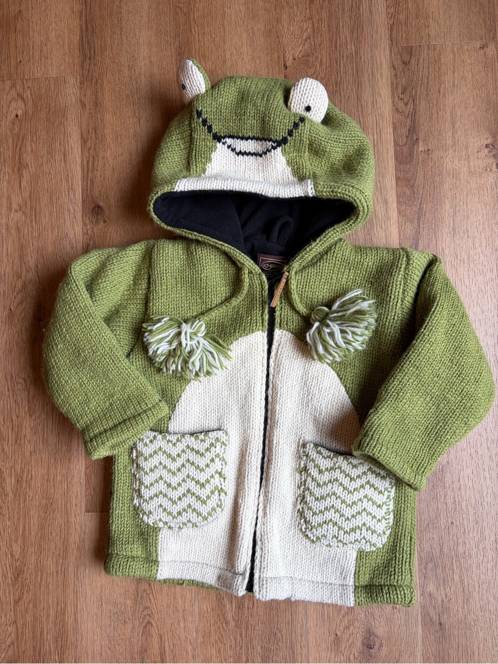 Kyber Outerwear Kids 100% Wool Frog Hooded Sweater Jacket Green Nepal Size